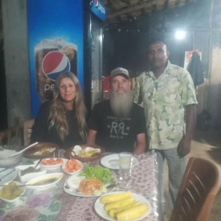 מלון אלה Induwara Guest מראה חיצוני תמונה